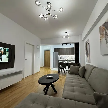 East Gate Luxury *