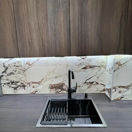 East Gate Luxury דירה סקופיה