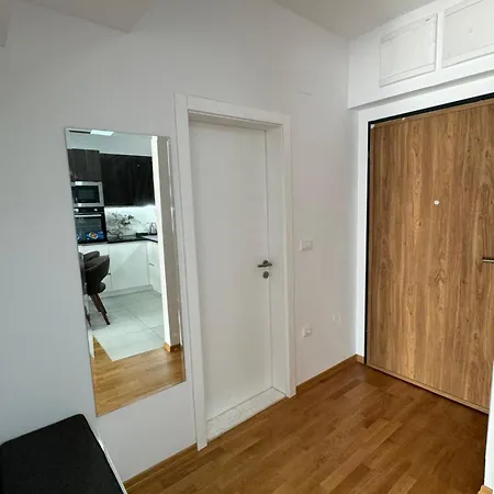 East Gate Luxury Apartment