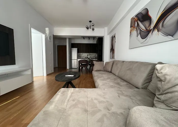 East Gate Luxury Скопье