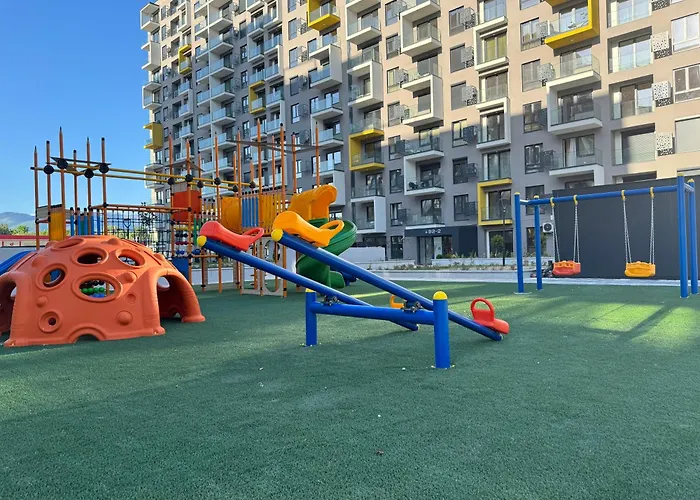 East Gate Luxury Апартаменты *